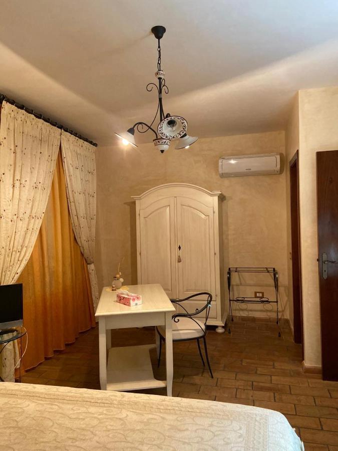 B&B L'Antica Balbia Altomonte Exterior photo